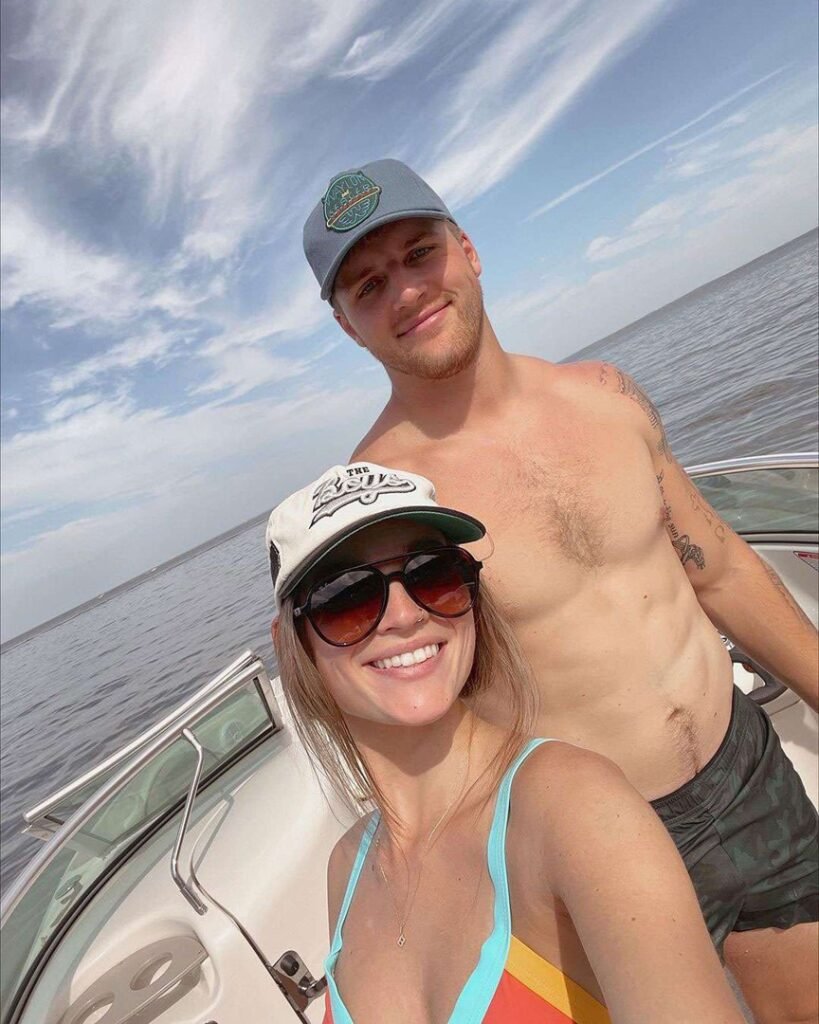 Tucker Kraft Wife: Everything You Need to Know About His Marriage and Family Life tucker kraft wife