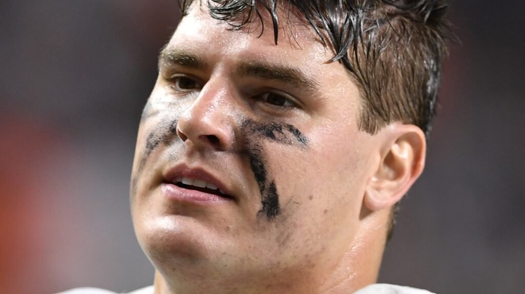 trey hendrickson wife