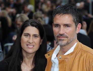 jim caviezel wife