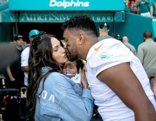 tua tagovailoa wife
