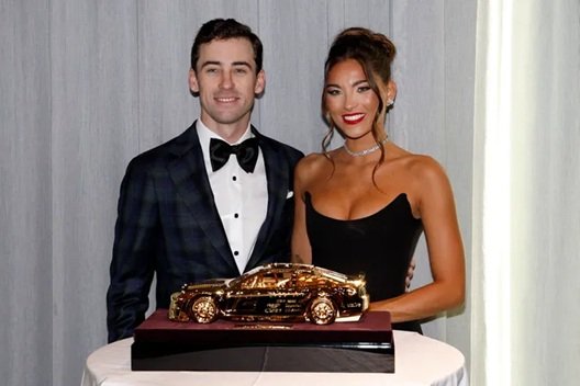 ryan blaney wife