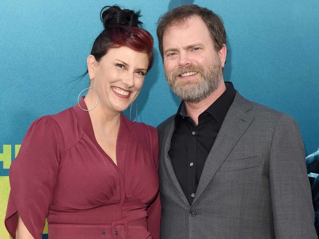 Rainn Wilson Wife: Everything to Know About Holiday Reinhorn and Their Long Marriage rainn wilson wife