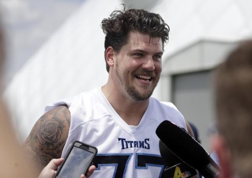 taylor lewan wife
