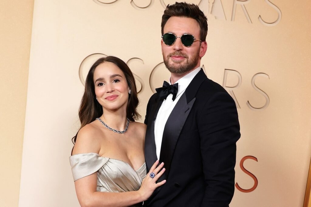chris evans wife